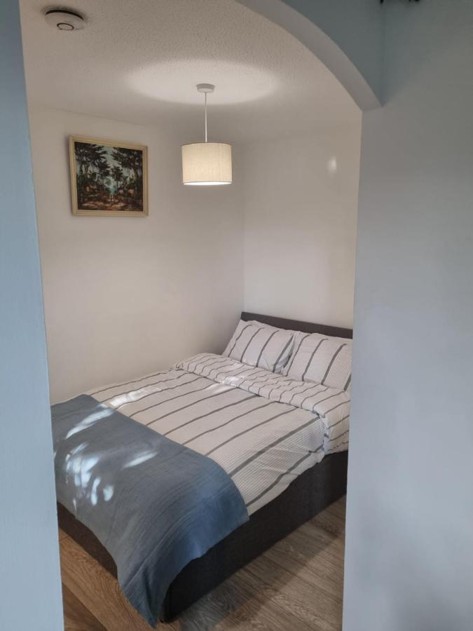 Surrey Quays Studio لندن المظهر الخارجي الصورة